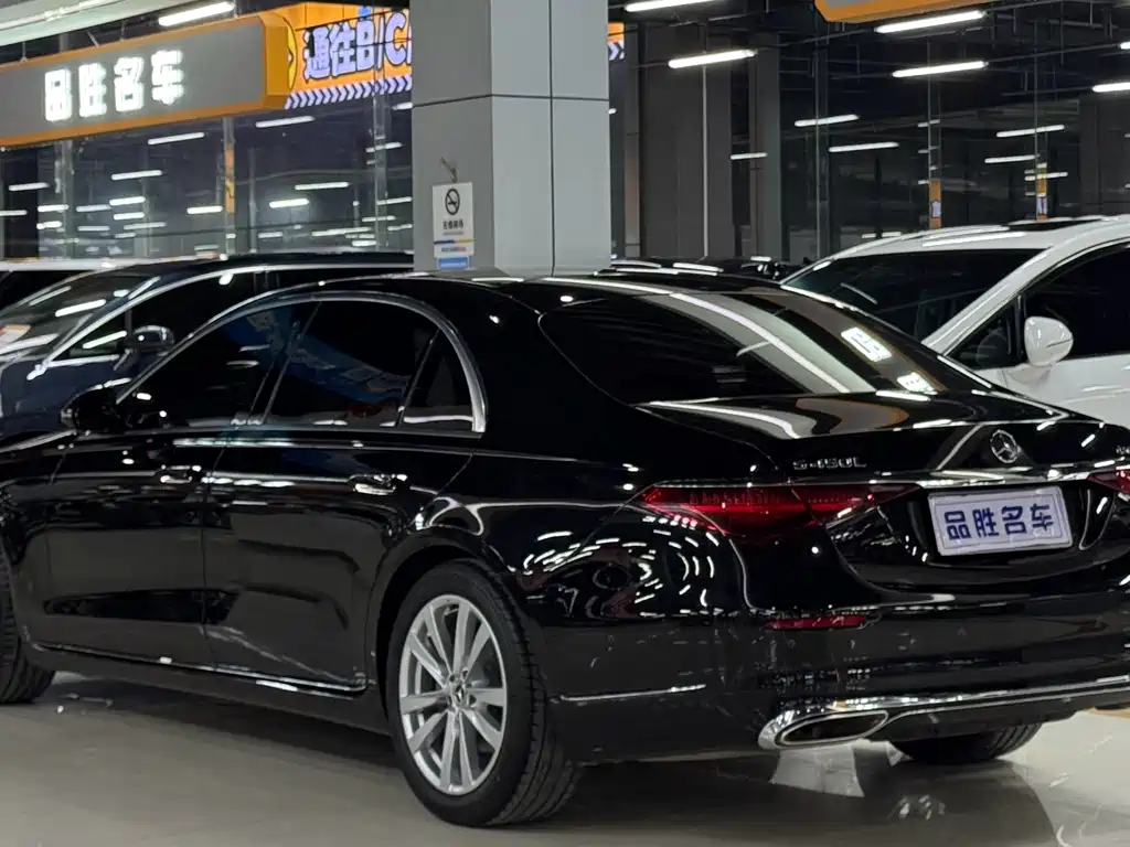 MERCEDES-BENZ S CLASS