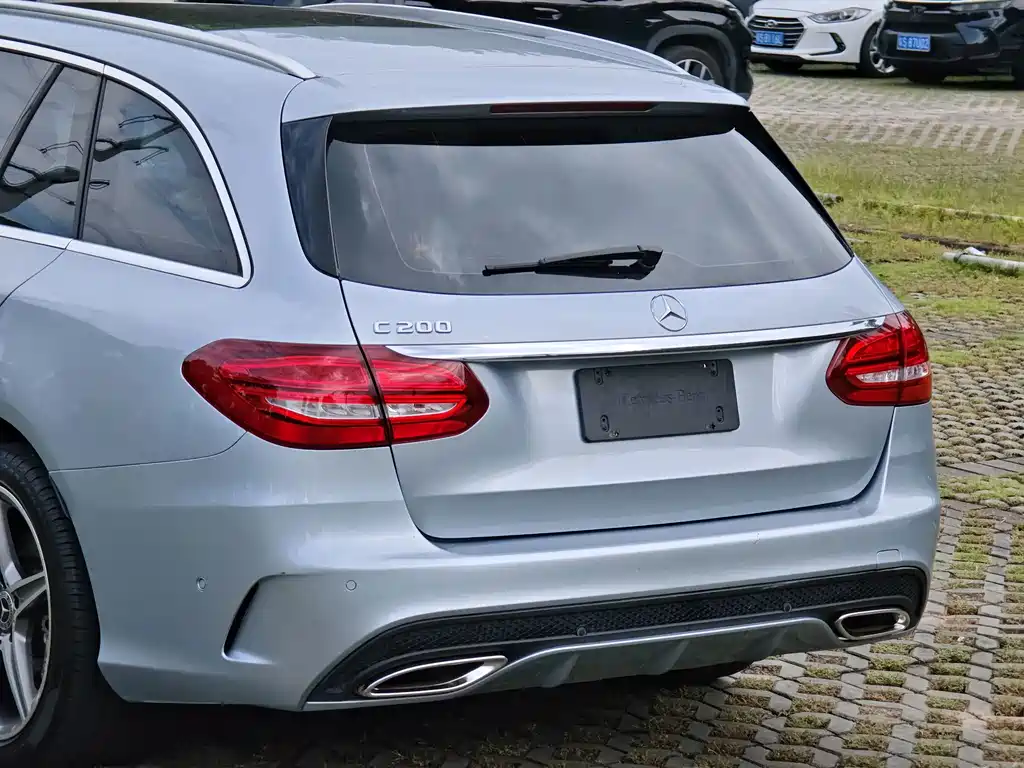 Mercedes-Benz C-Class (Import) — миниатюра 24