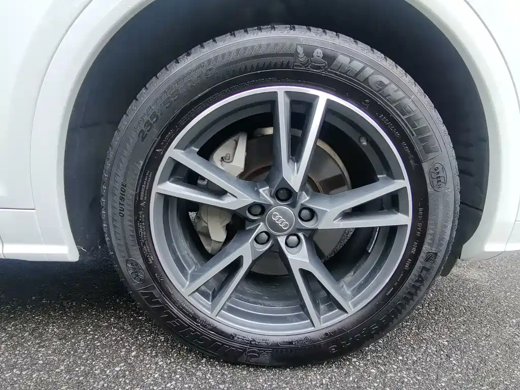 Audi Q5L — миниатюра 18