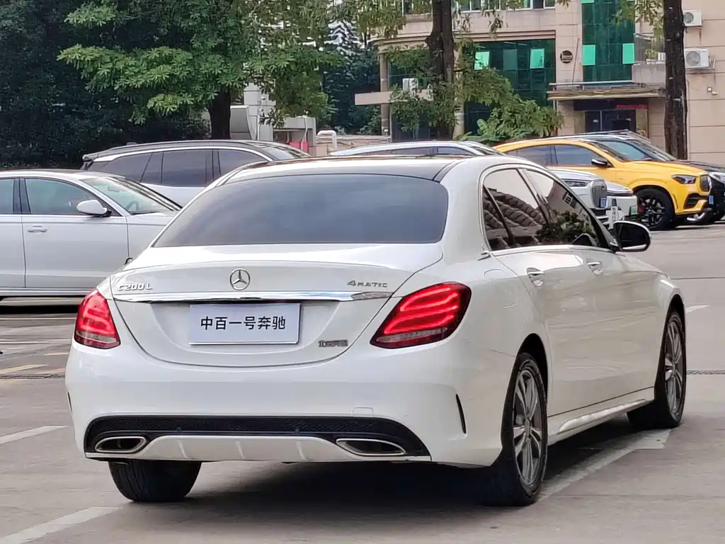 MERCEDES-BENZ C CLASS