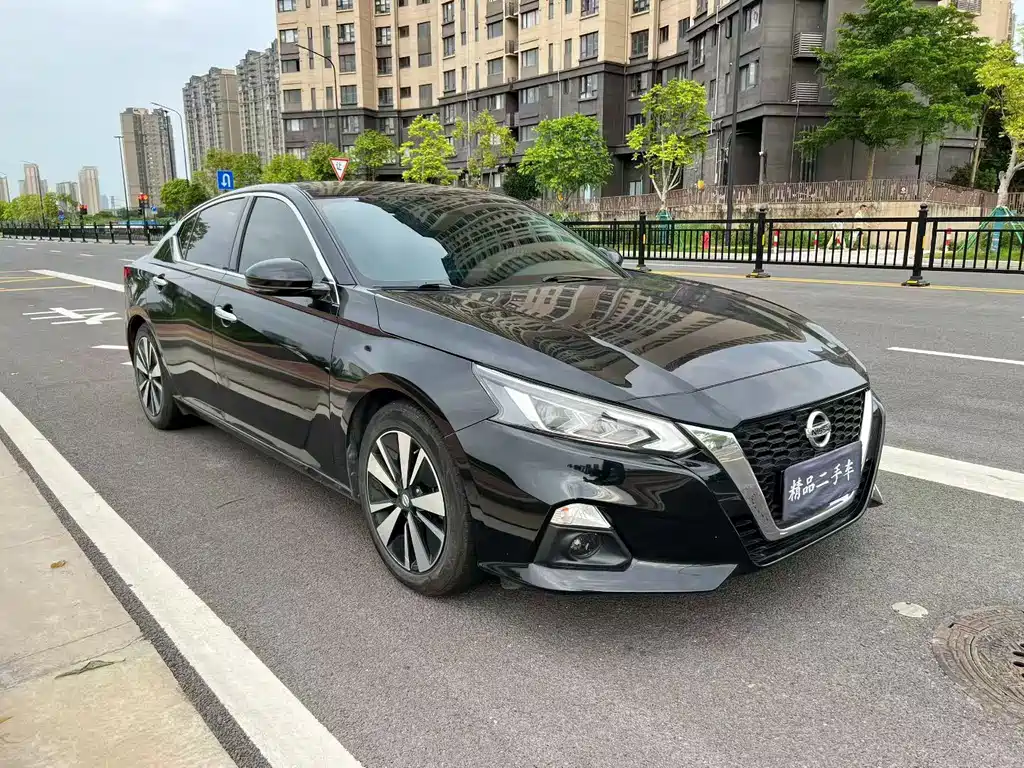 Nissan Teana — миниатюра 3