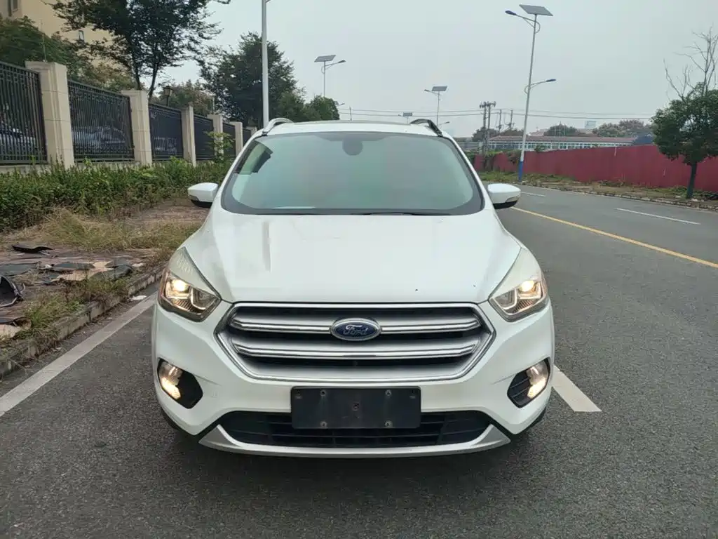 Ford Kuga — миниатюра 3