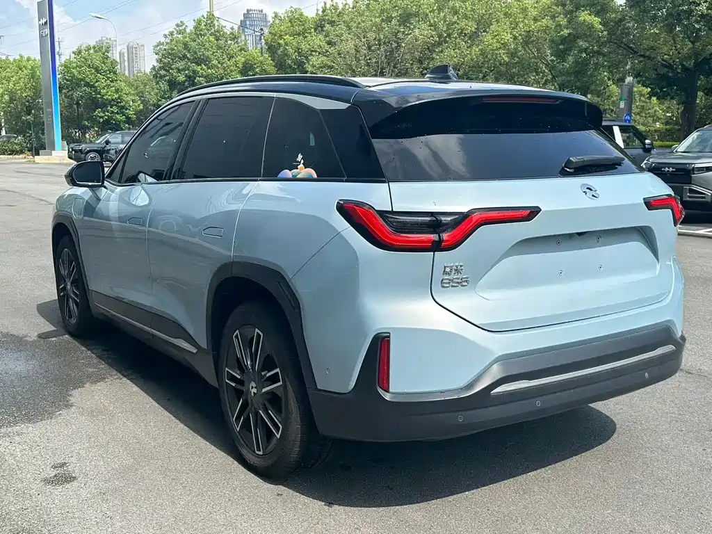 NIO ES6 — миниатюра 9