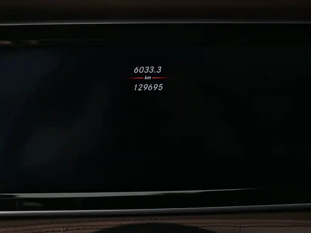 Mercedes-Benz S-Class — миниатюра 6