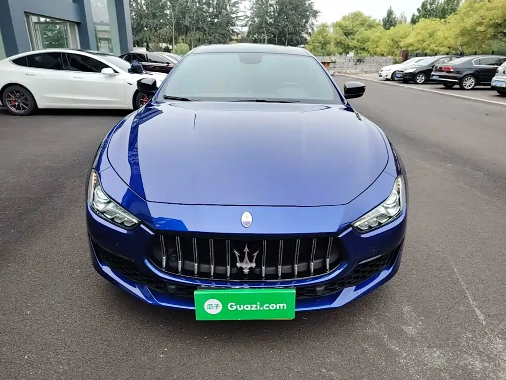 Maserati Ghibli — миниатюра 3