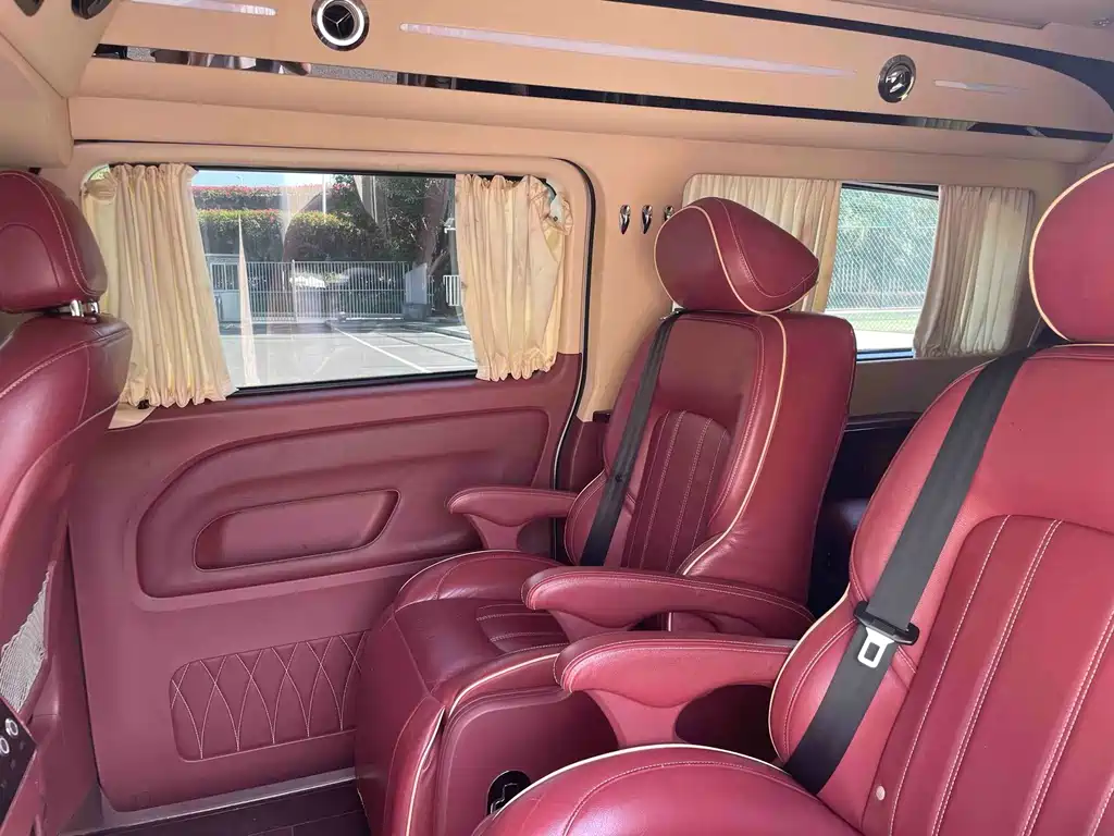 Mercedes-Benz Vito — миниатюра 7