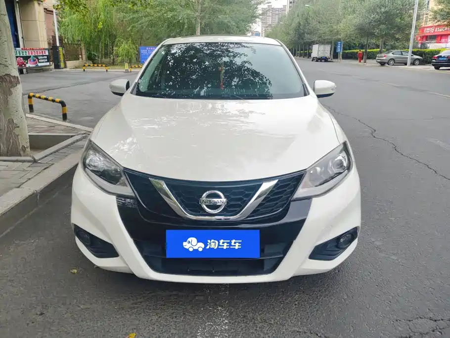 Nissan Tiida — миниатюра 2