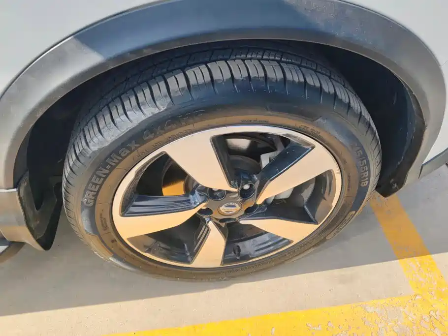Nissan Qashqai — миниатюра 6