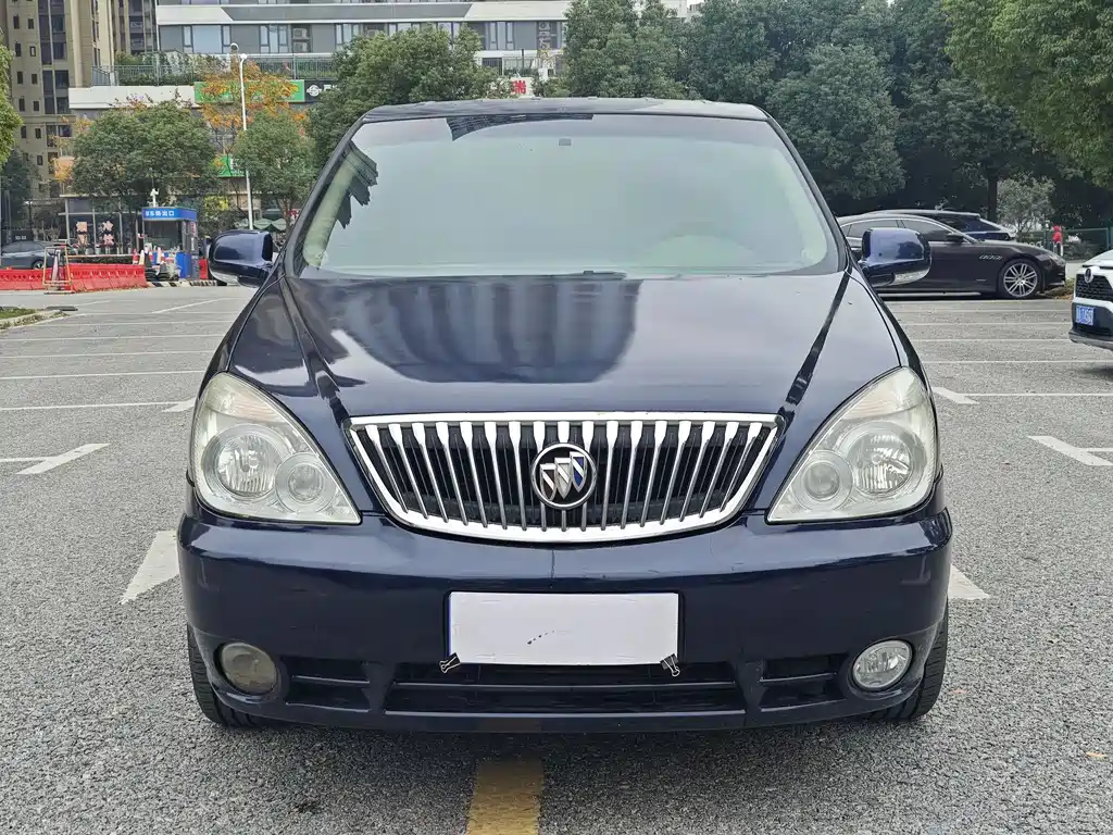 BUICK GL8