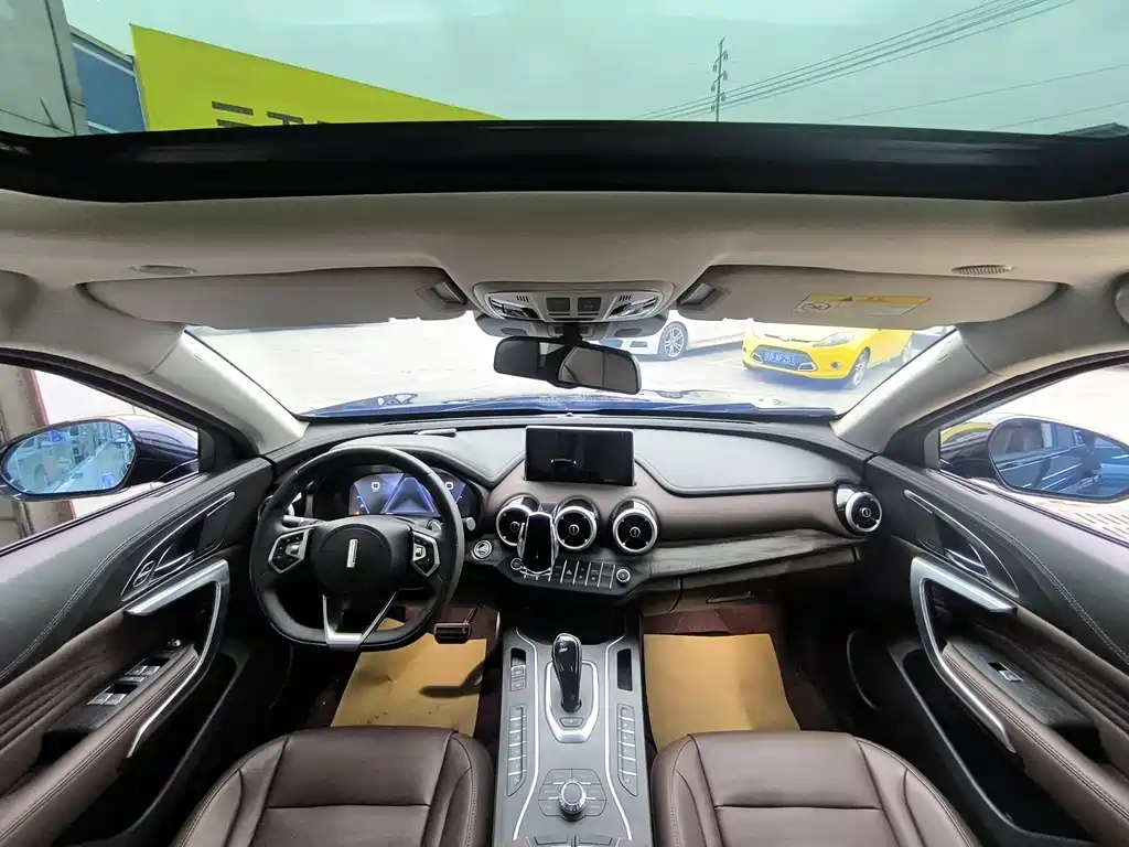 WEI PAI WEI BRAND VV7