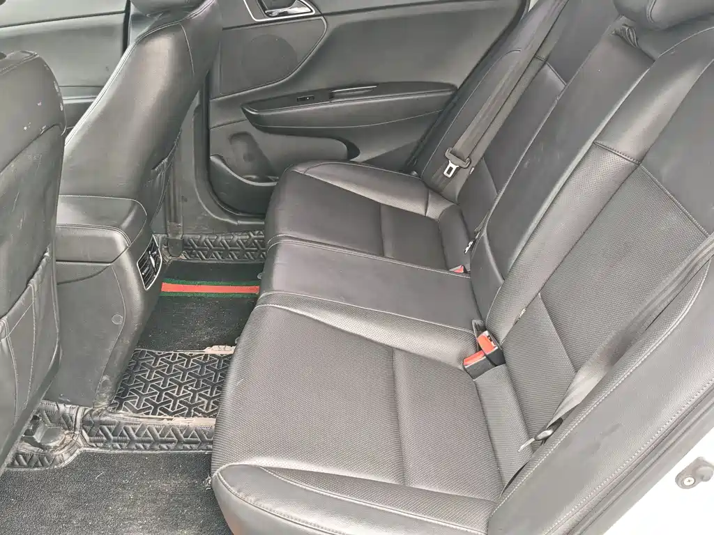 Hyundai Mistra — миниатюра 8