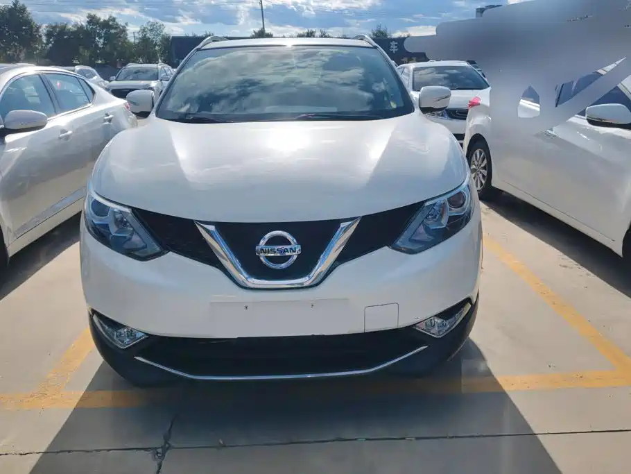 Nissan Qashqai — миниатюра 2