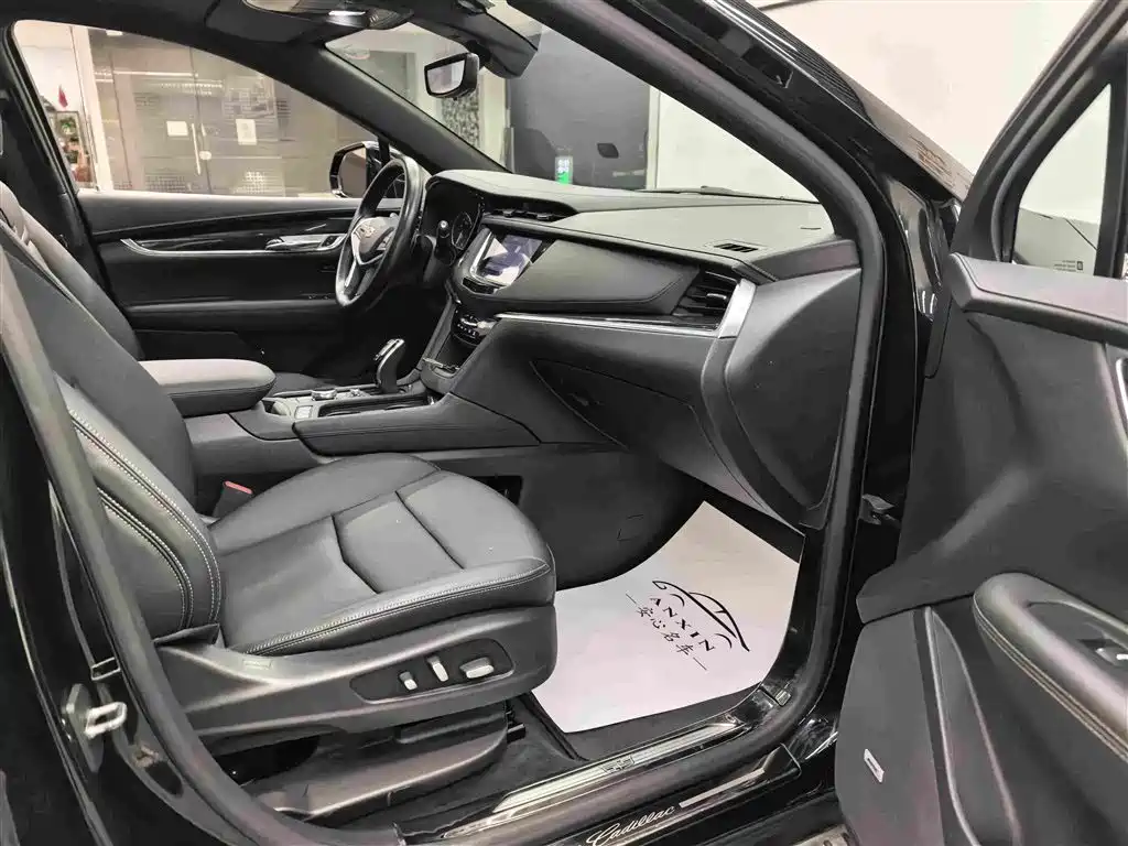 Cadillac XT5 — миниатюра 13