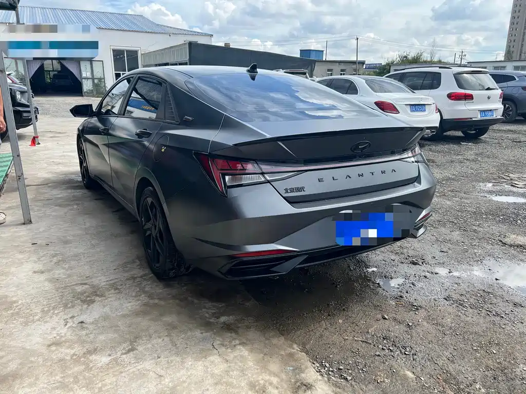 Hyundai Elantra — миниатюра 6