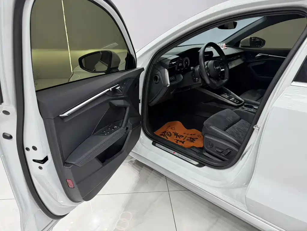 Audi A3 2022 Sportback 35 TFSI Luxury Sport
