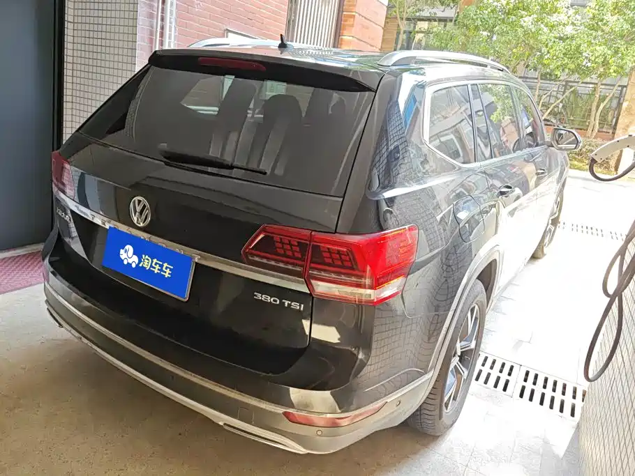 Volkswagen Teramont — миниатюра 3