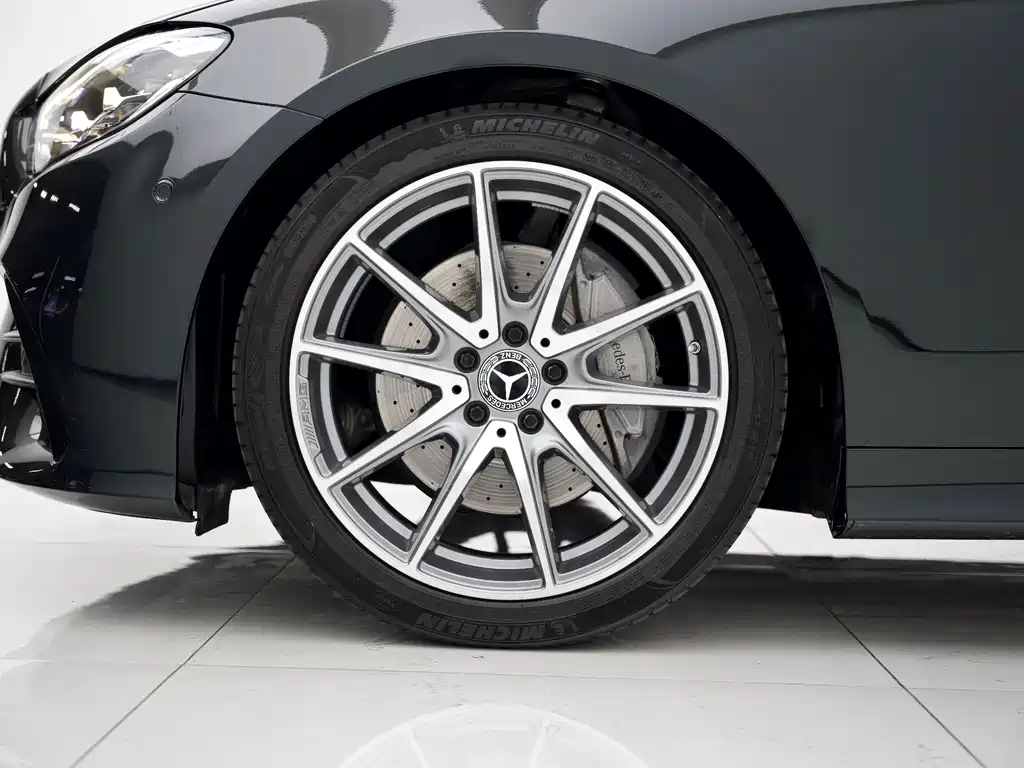 Mercedes-Benz E-Class (Import) — миниатюра 20