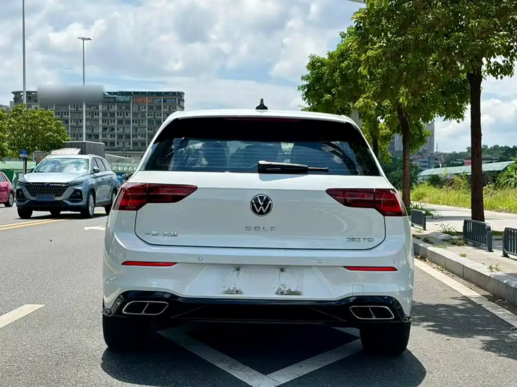 Volkswagen Golf — миниатюра 8