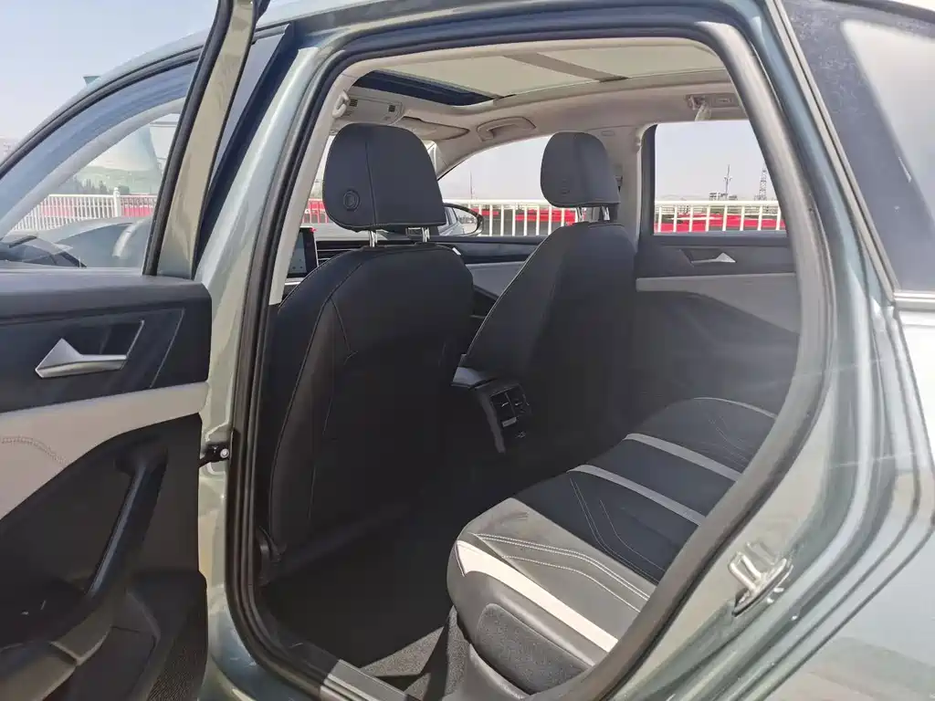 Jetta VA7 — миниатюра 9