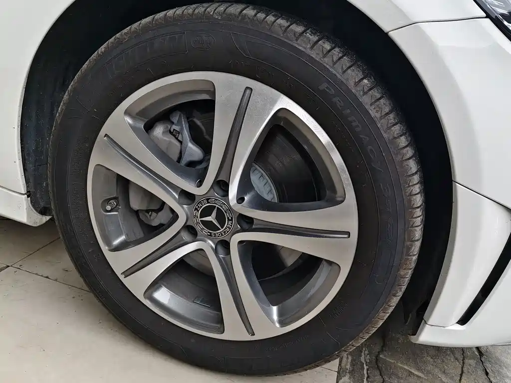 Mercedes-Benz C-Class — миниатюра 16