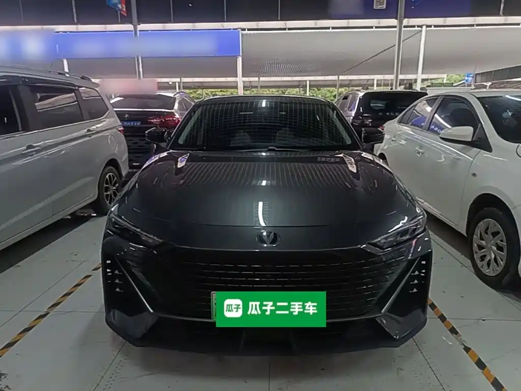 Changan UNI-V iDD — миниатюра 3
