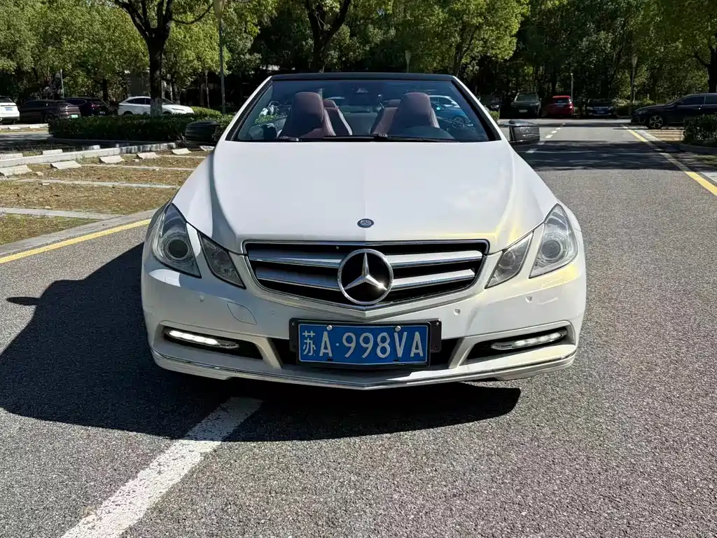 Mercedes-Benz E-Class (Import) — миниатюра 2