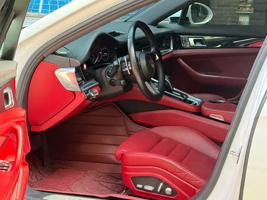 Porsche Panamera — миниатюра 5
