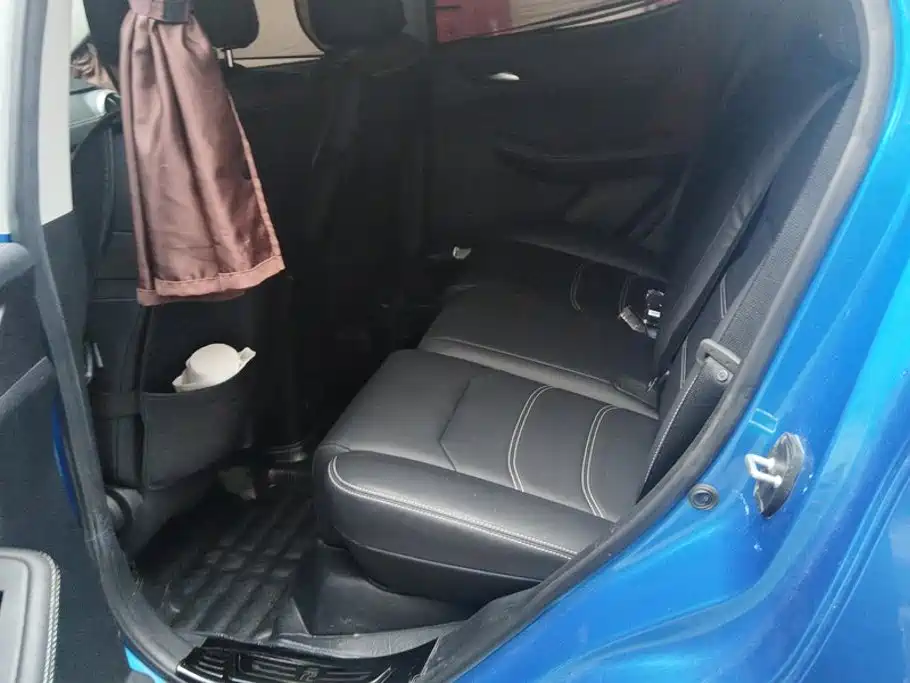 BYD Yuan EV — миниатюра 11
