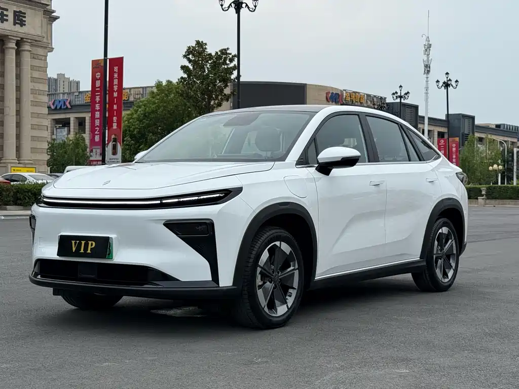 2025 Geely Haoyue Pro - zdjęcie 1 z 12