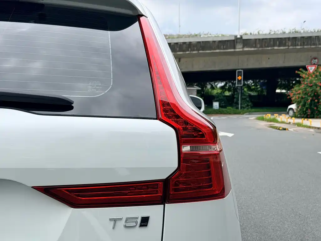 Volvo XC60 — миниатюра 35