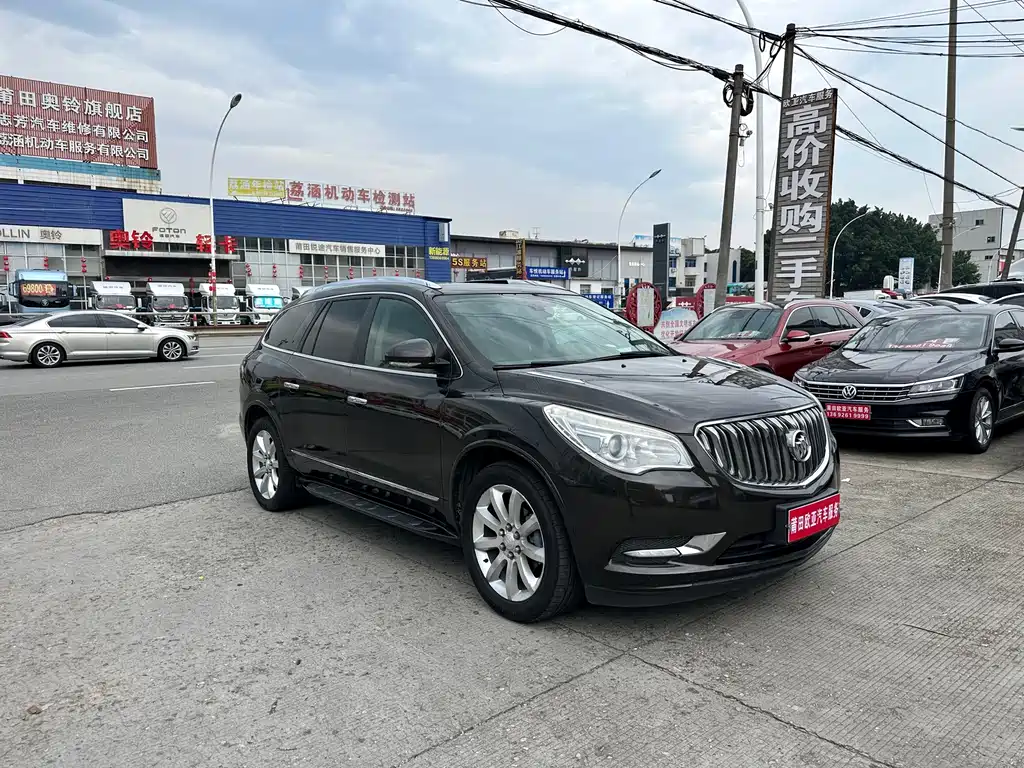 Buick Enclave — миниатюра 2