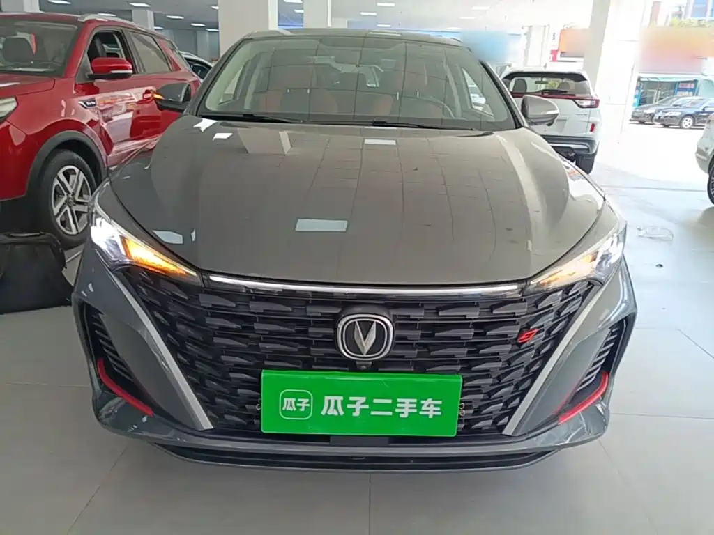Changan Eado — миниатюра 3