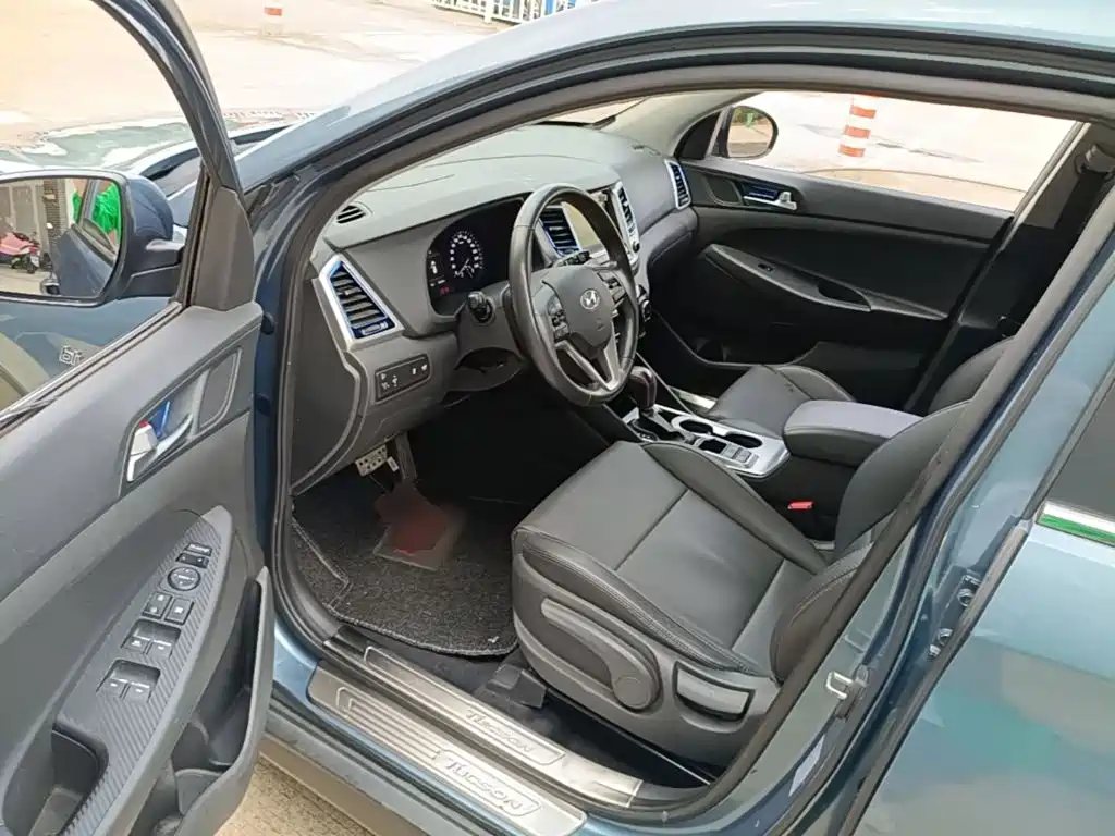Hyundai Tucson — миниатюра 16