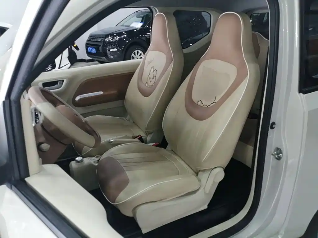 Wuling MINIEV — миниатюра 15