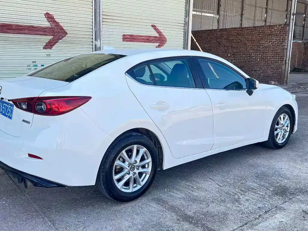 Mazda 3 Axela — миниатюра 4