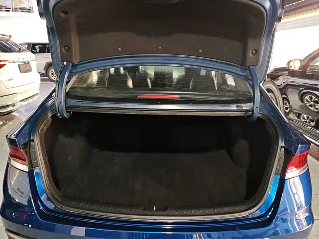 Hyundai Fista — миниатюра 19