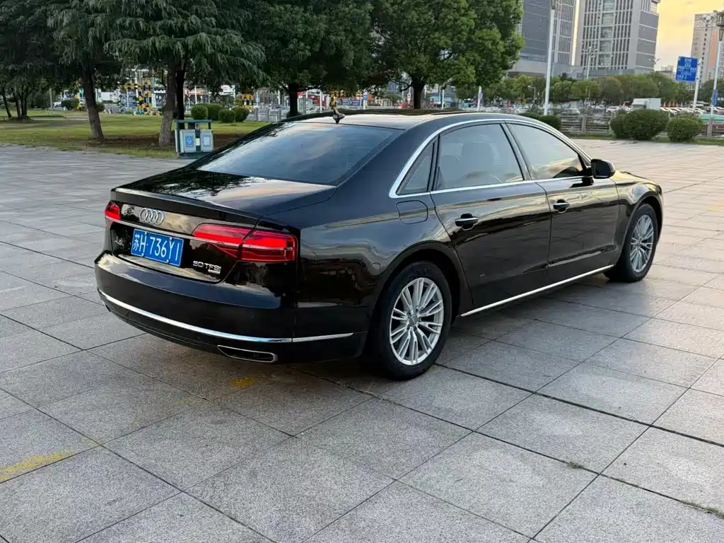 Audi A8 — миниатюра 9