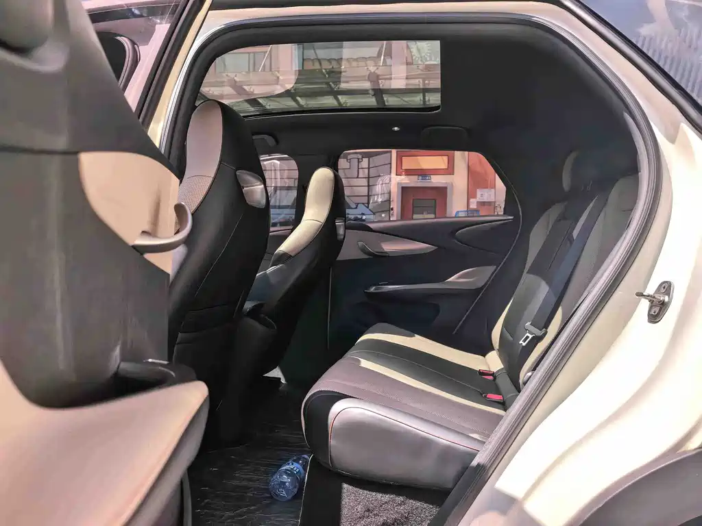 BYD Dolphin — миниатюра 6