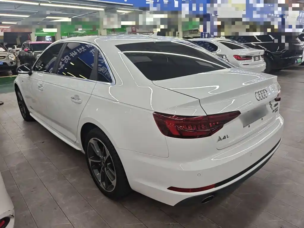 Audi A4L — миниатюра 5