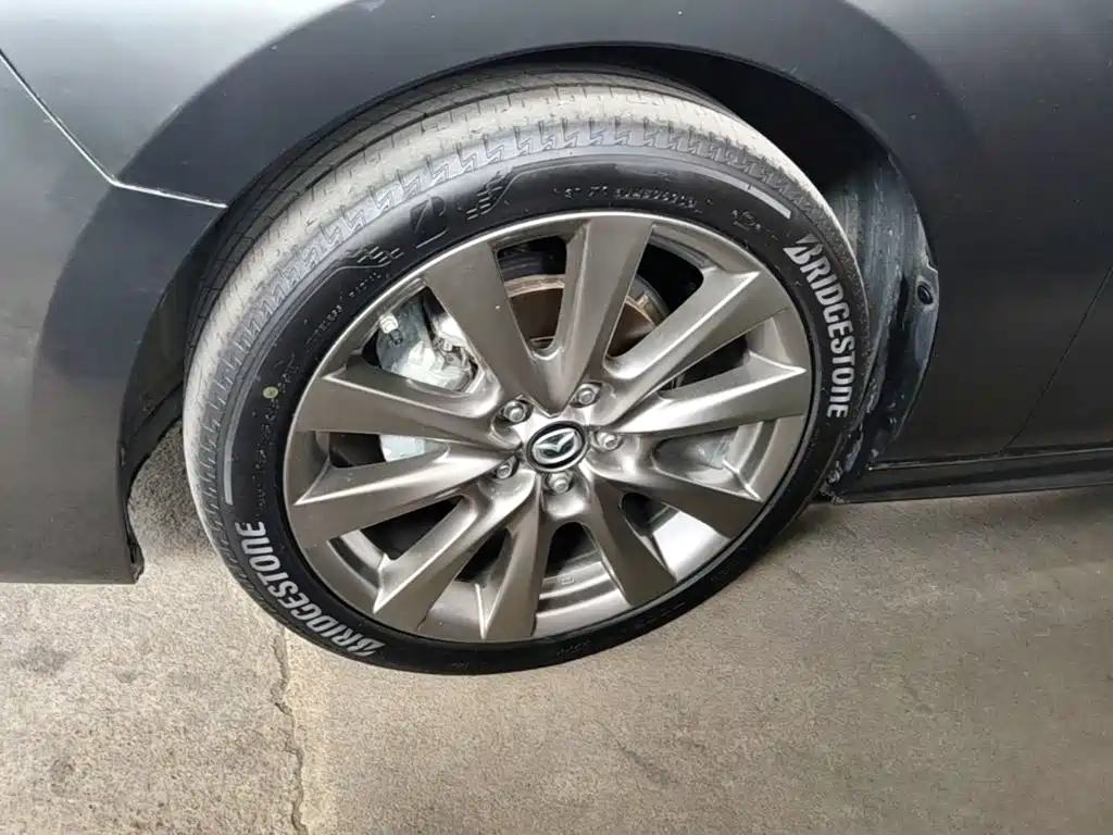 Mazda 3 Axela — миниатюра 23