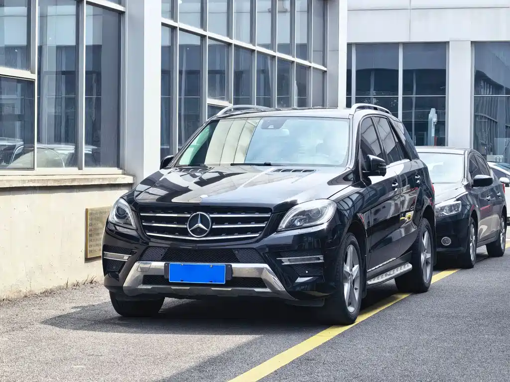 Mercedes-Benz M-Class 2014