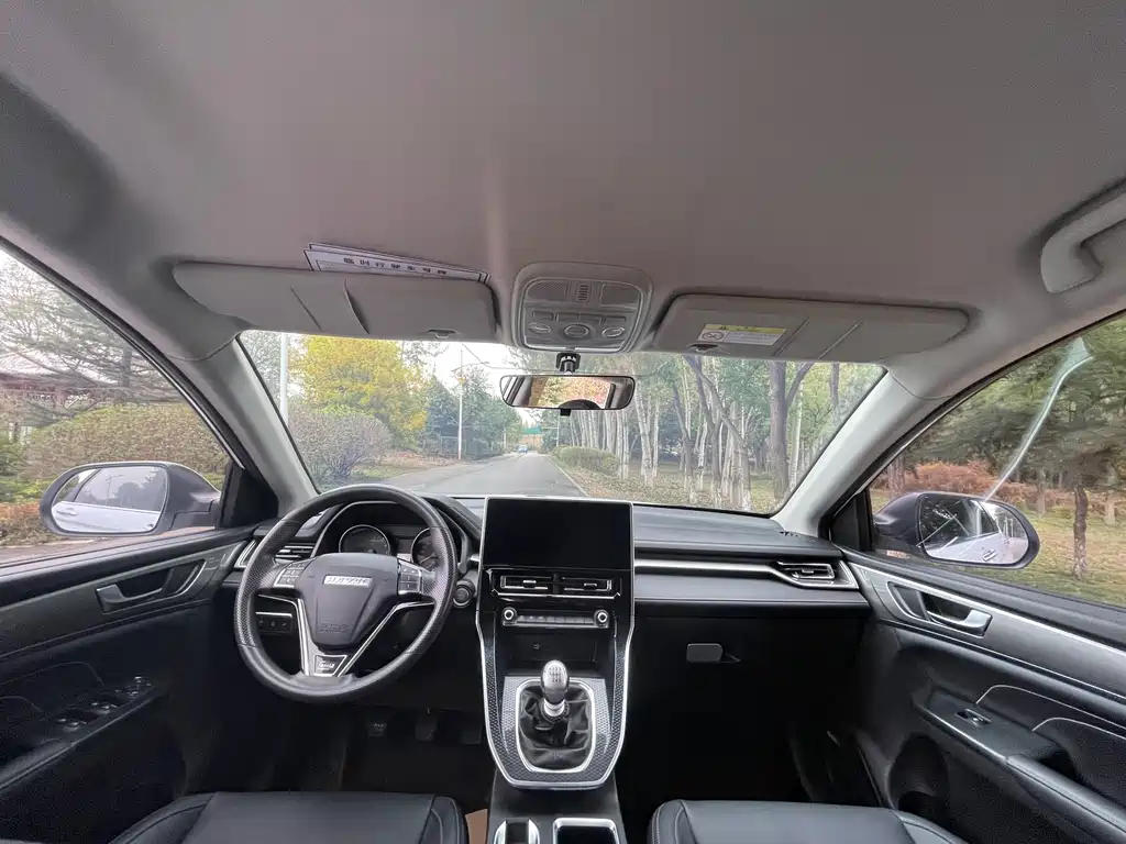 Haval M6 — миниатюра 6