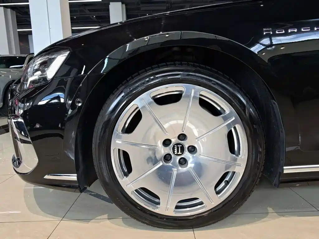 Audi A8 — миниатюра 8