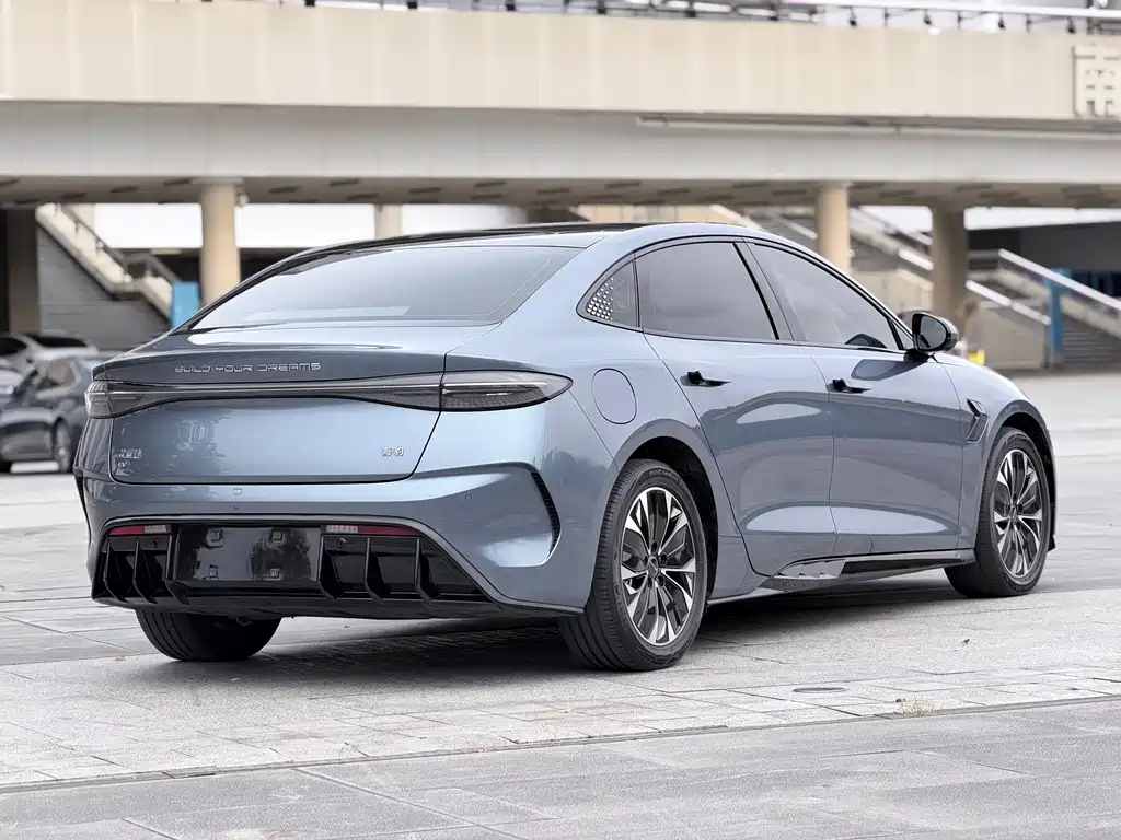 BYD Seal — миниатюра 4