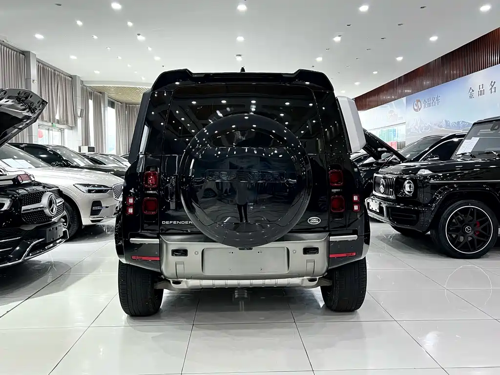 Land Rover Land Rover Defender 2024 110 3.0T P400 X-DYNAMIC HSE