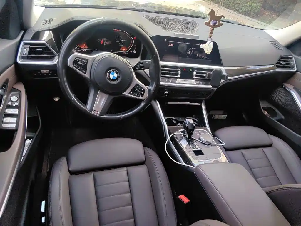 BMW 3 Series — миниатюра 13