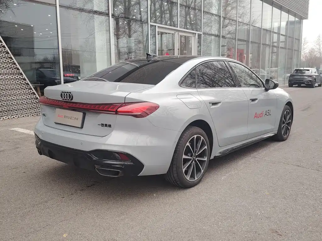 AUDI A5L