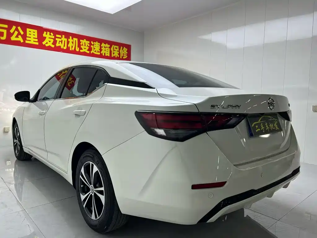 Nissan Sylphy — миниатюра 6