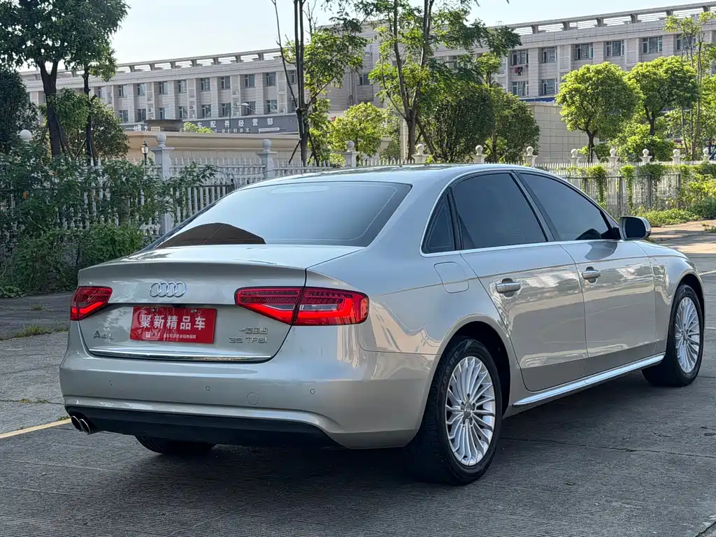Audi A4L — миниатюра 3