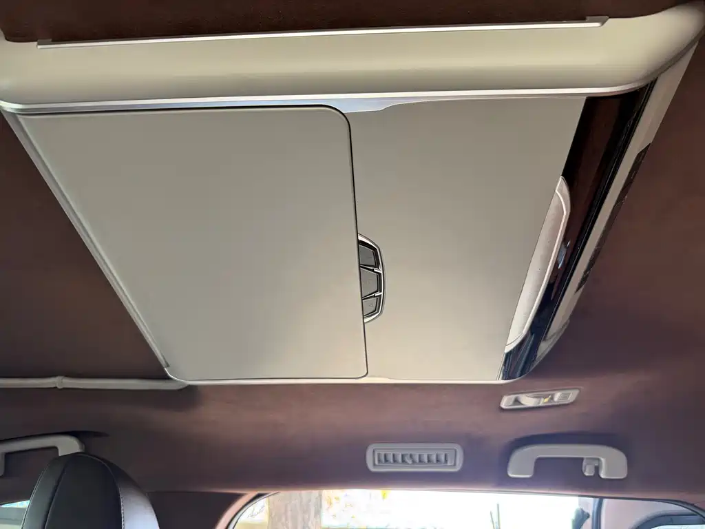 Toyota Sienna — миниатюра 15